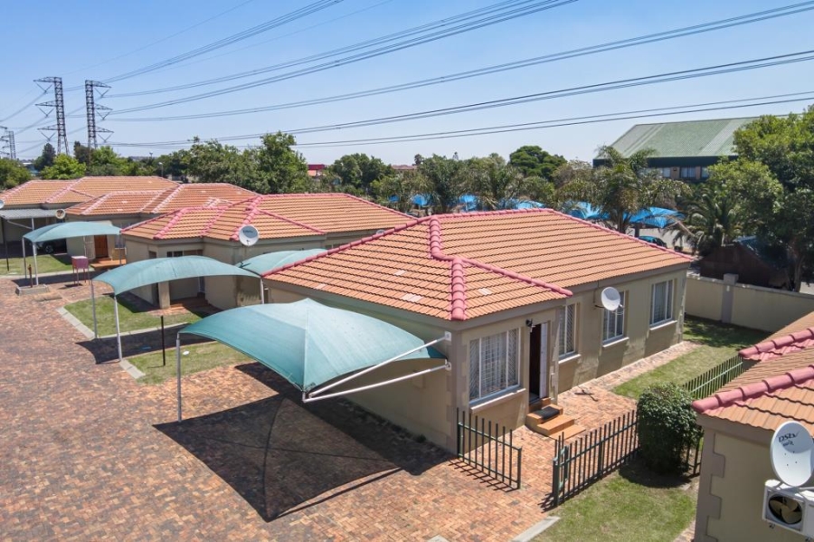 3 Bedroom Property for Sale in Elandspark Gauteng