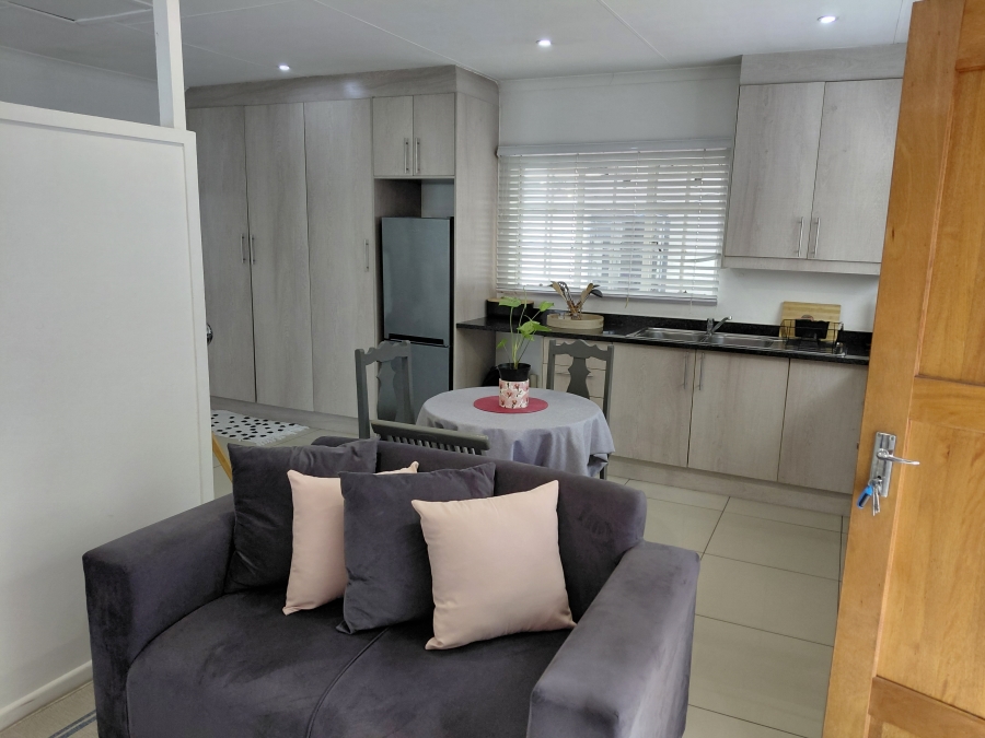 To Let 1 Bedroom Property for Rent in Bryanston West Gauteng