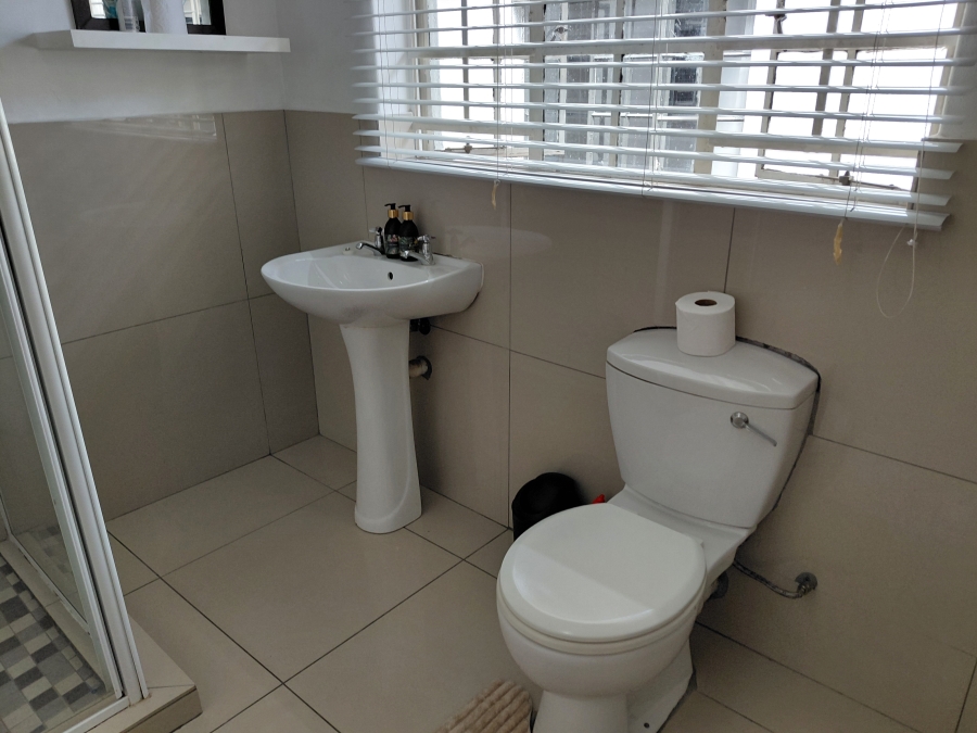 To Let 1 Bedroom Property for Rent in Bryanston West Gauteng