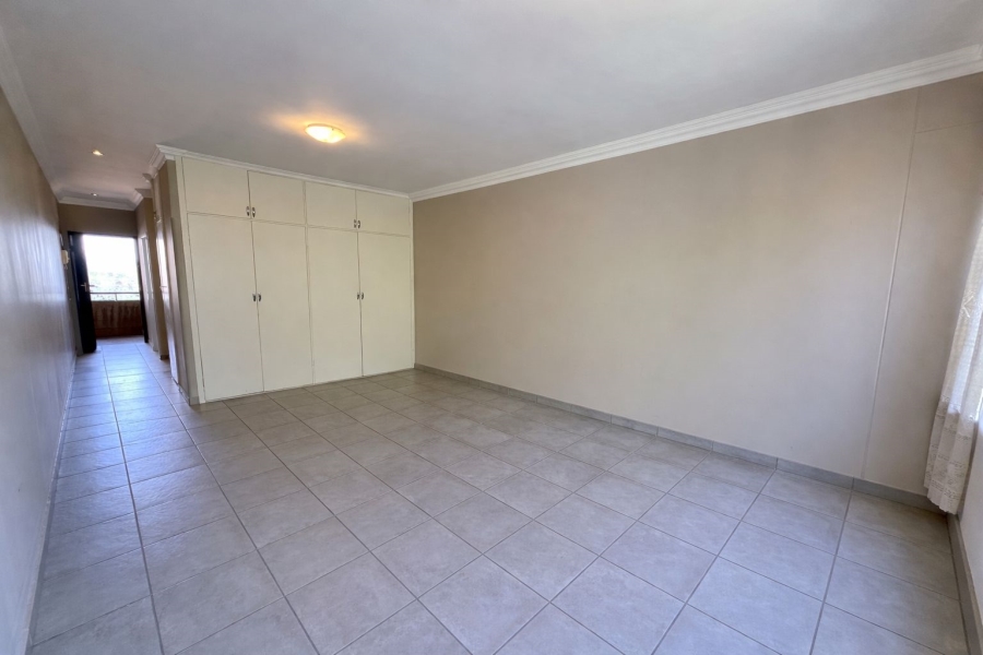 0 Bedroom Property for Sale in Waverley Gauteng