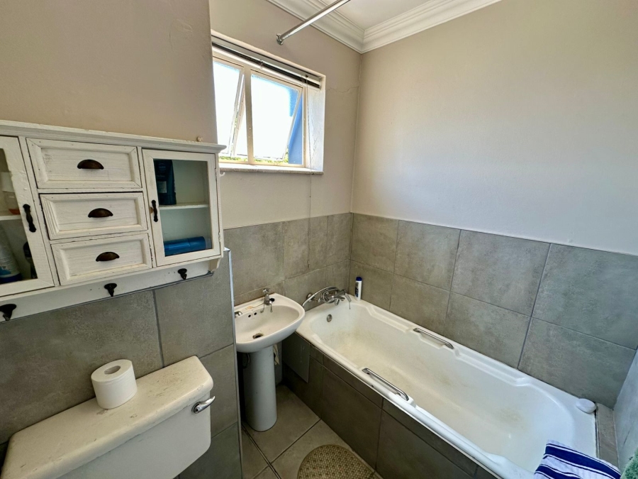 0 Bedroom Property for Sale in Waverley Gauteng
