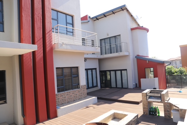 6 Bedroom Property for Sale in Amandasig Gauteng
