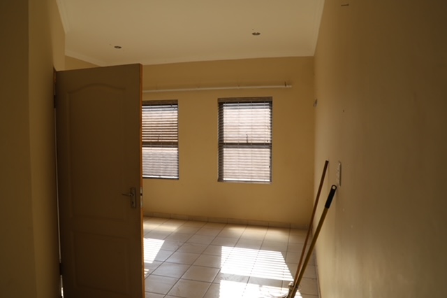 6 Bedroom Property for Sale in Amandasig Gauteng