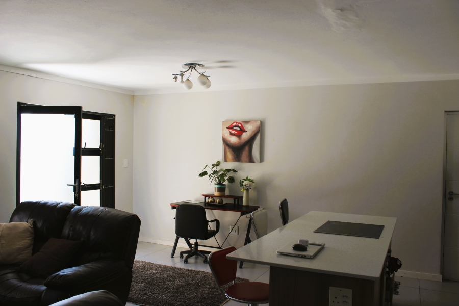 2 Bedroom Property for Sale in Equestria Gauteng