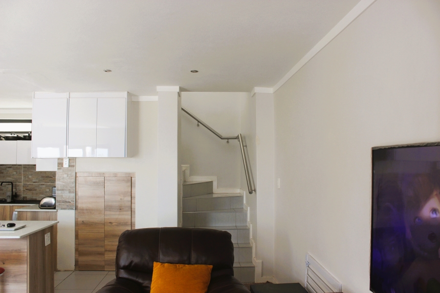 2 Bedroom Property for Sale in Equestria Gauteng