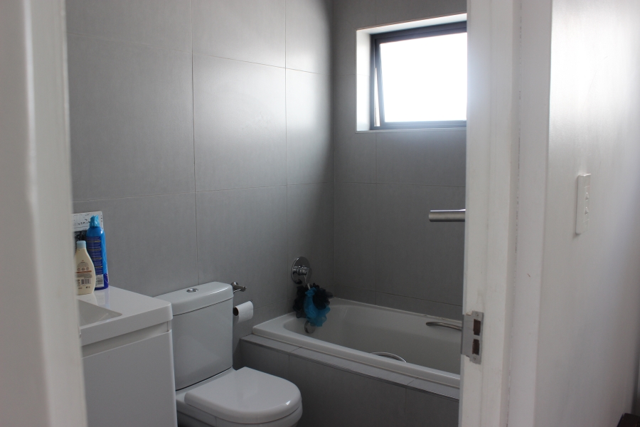 2 Bedroom Property for Sale in Equestria Gauteng