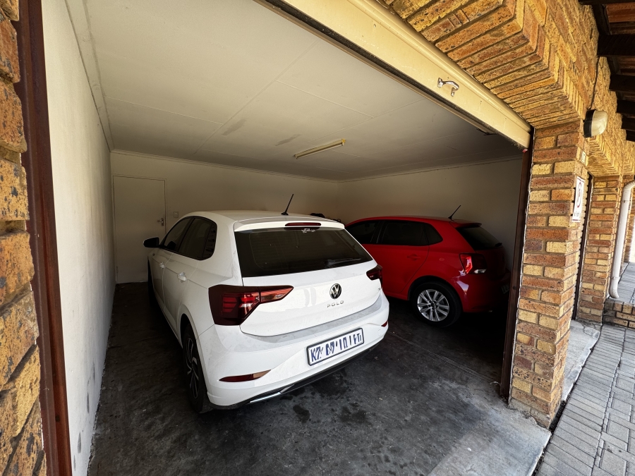 2 Bedroom Property for Sale in Celtisdal Gauteng