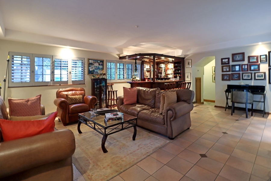 7 Bedroom Property for Sale in Bryanston Gauteng