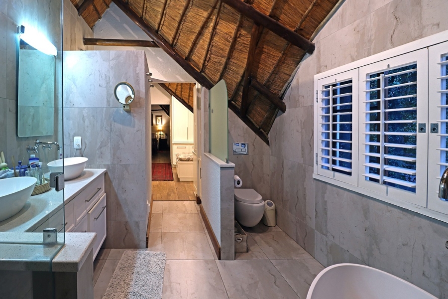 7 Bedroom Property for Sale in Bryanston Gauteng