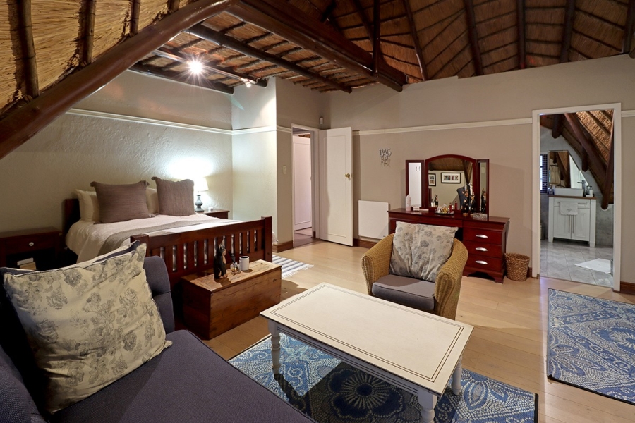 7 Bedroom Property for Sale in Bryanston Gauteng