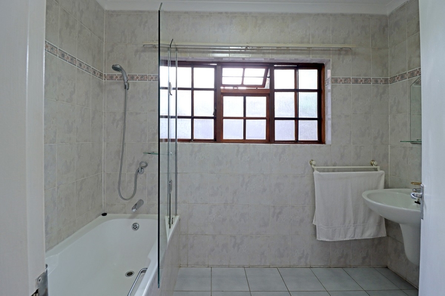 7 Bedroom Property for Sale in Bryanston Gauteng