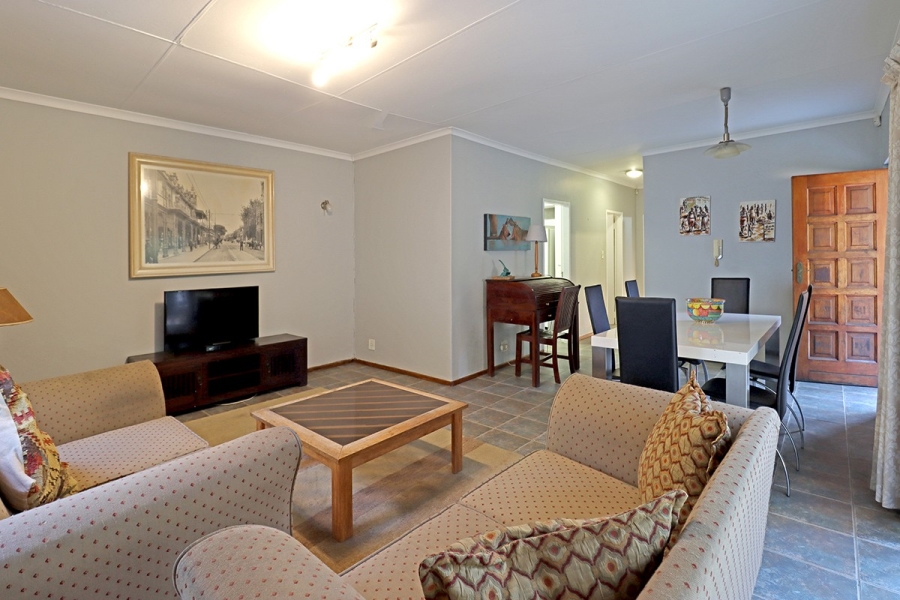 7 Bedroom Property for Sale in Bryanston Gauteng