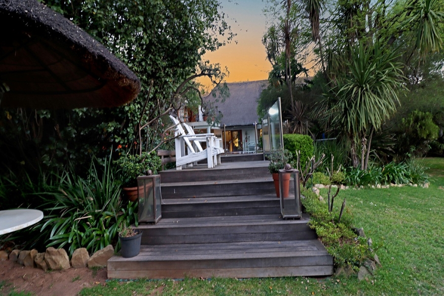 7 Bedroom Property for Sale in Bryanston Gauteng