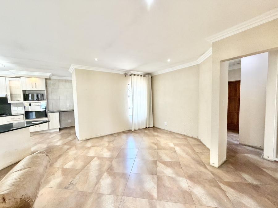 3 Bedroom Property for Sale in Rua Vista Gauteng