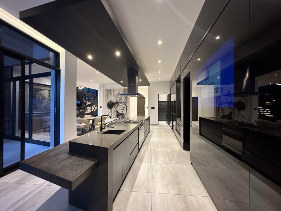 To Let 4 Bedroom Property for Rent in River Club Gauteng