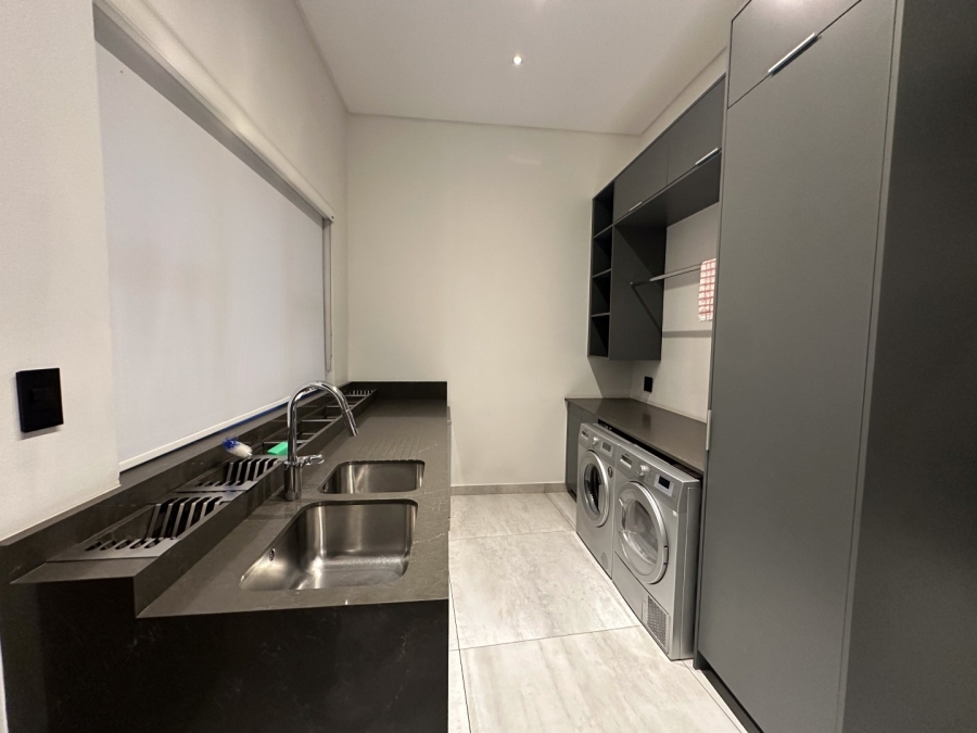 To Let 4 Bedroom Property for Rent in River Club Gauteng