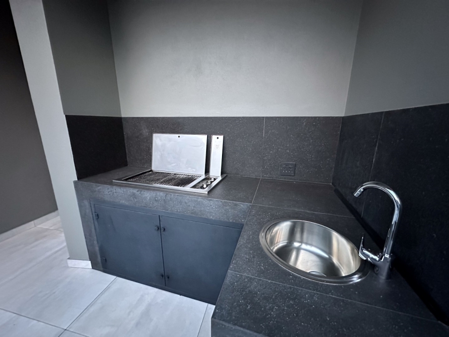 To Let 4 Bedroom Property for Rent in River Club Gauteng