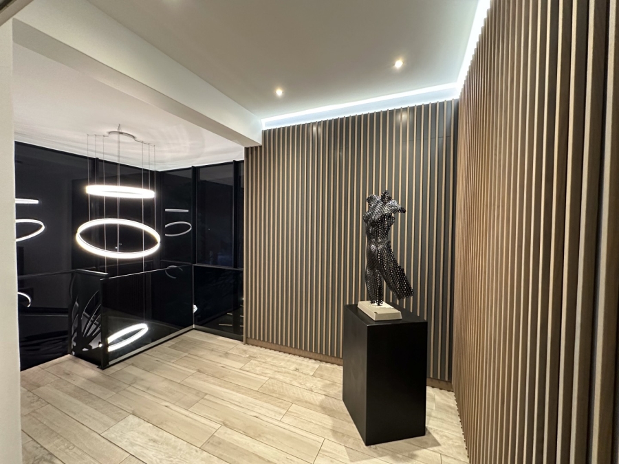 To Let 4 Bedroom Property for Rent in River Club Gauteng