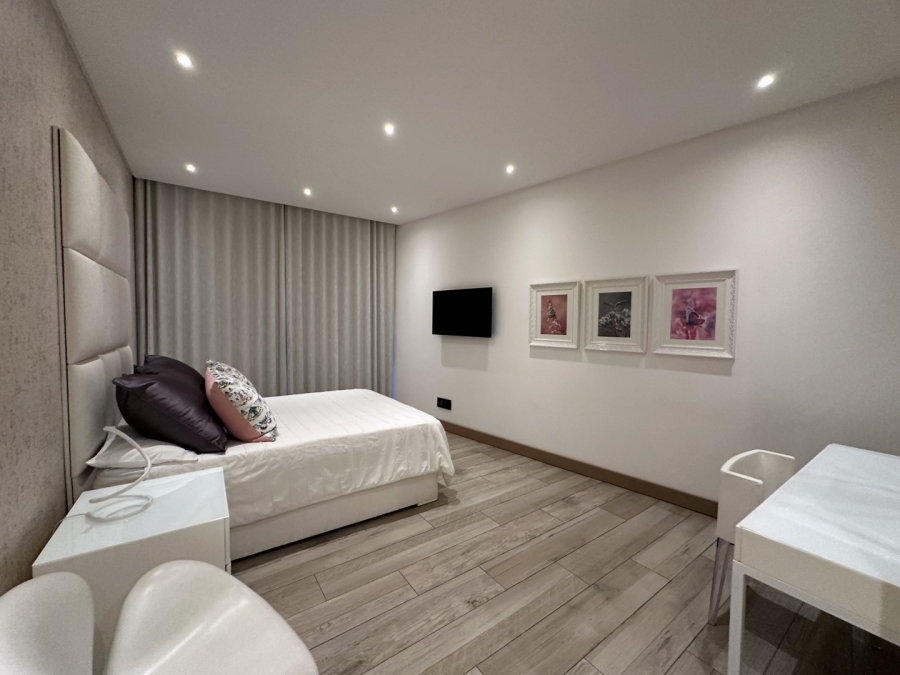 To Let 4 Bedroom Property for Rent in River Club Gauteng