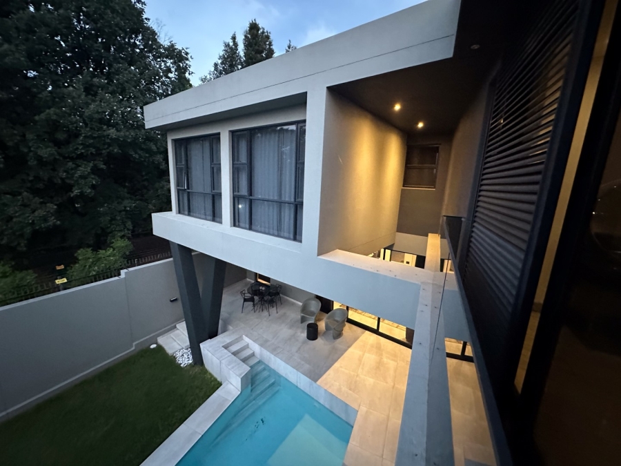 To Let 4 Bedroom Property for Rent in River Club Gauteng