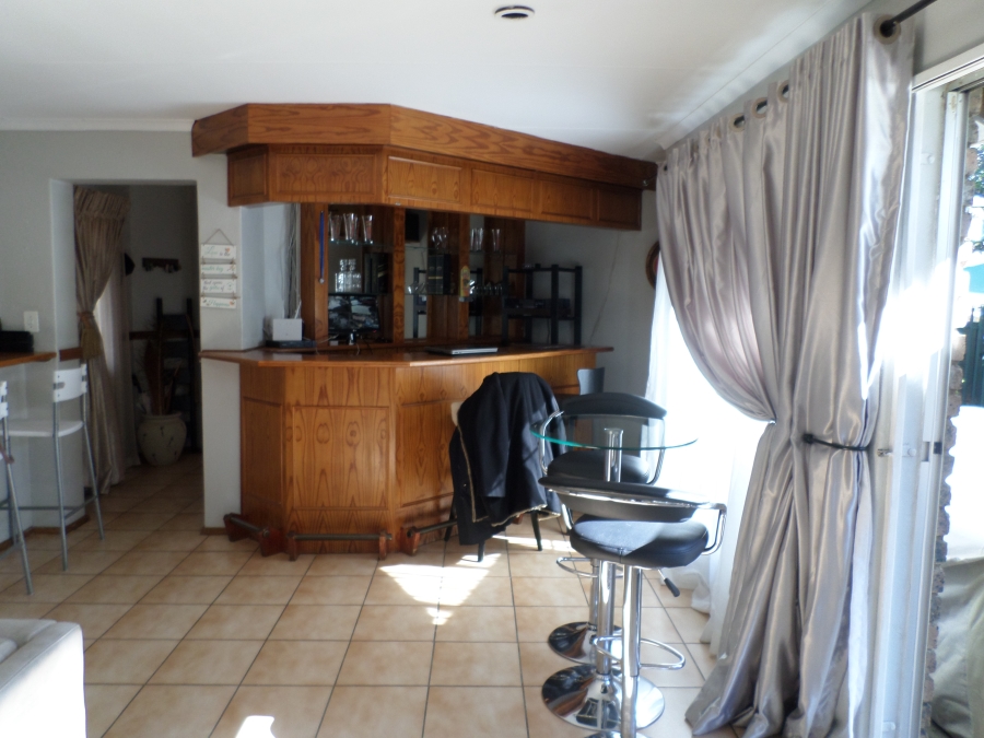 To Let 4 Bedroom Property for Rent in Randpark Ridge Gauteng