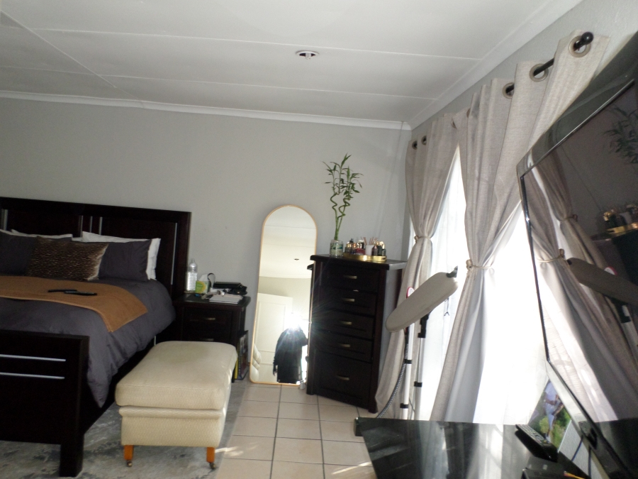 To Let 4 Bedroom Property for Rent in Randpark Ridge Gauteng