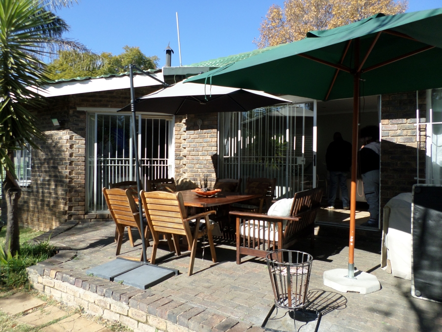 To Let 4 Bedroom Property for Rent in Randpark Ridge Gauteng