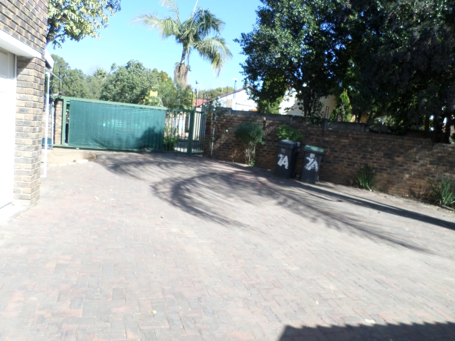 To Let 4 Bedroom Property for Rent in Randpark Ridge Gauteng