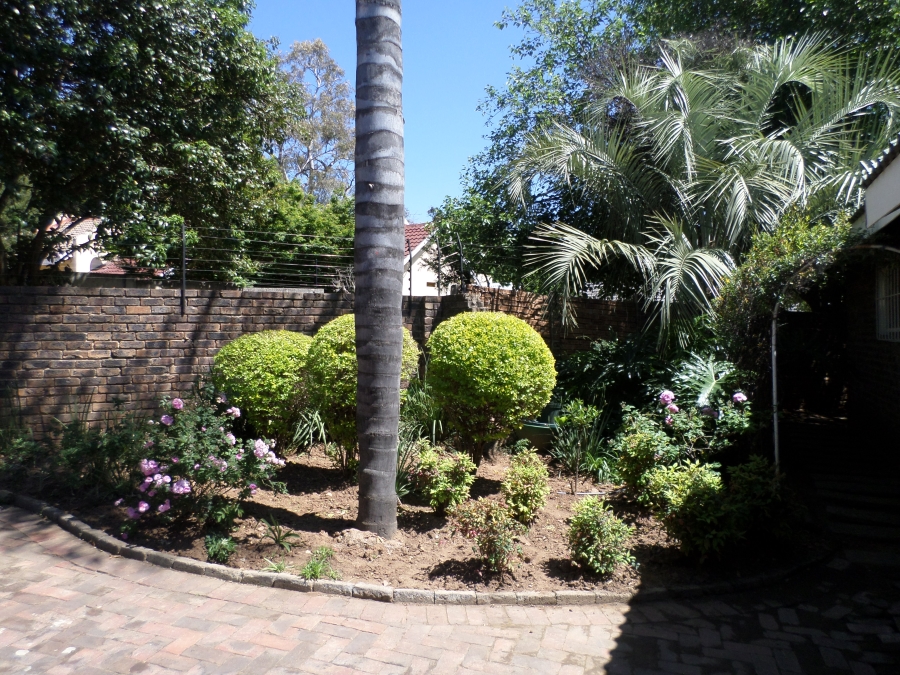 To Let 4 Bedroom Property for Rent in Randpark Ridge Gauteng