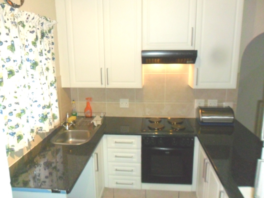 1 Bedroom Property for Sale in Lonehill Gauteng