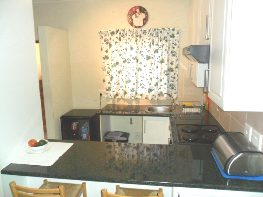 1 Bedroom Property for Sale in Lonehill Gauteng