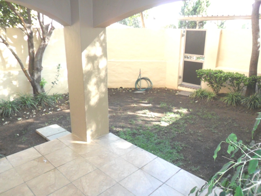 1 Bedroom Property for Sale in Lonehill Gauteng