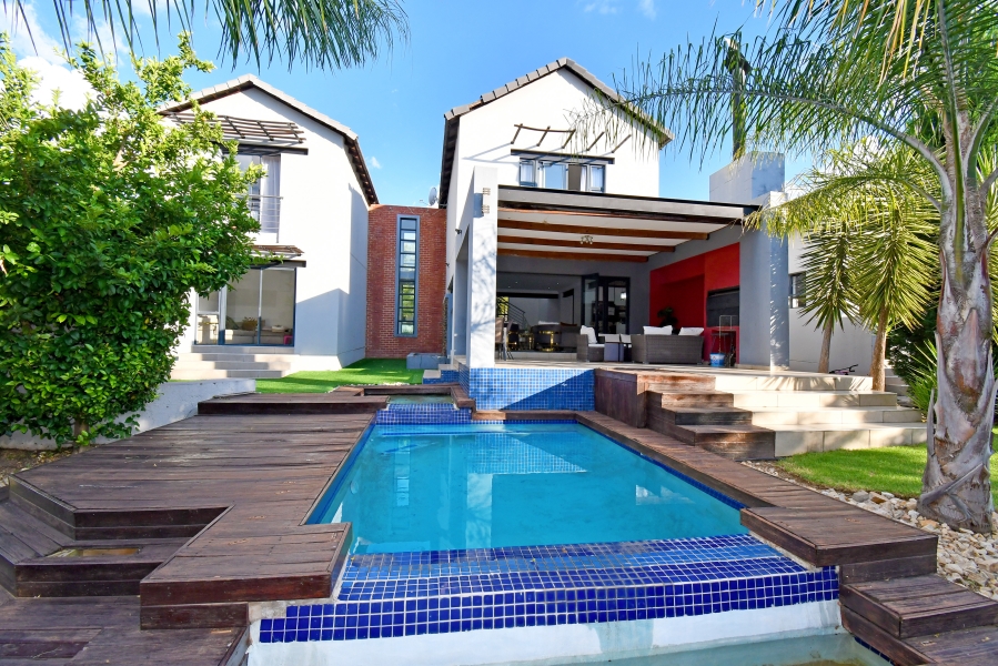 4 Bedroom Property for Sale in Copperleaf Estate Gauteng