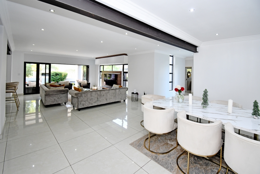 4 Bedroom Property for Sale in Copperleaf Estate Gauteng