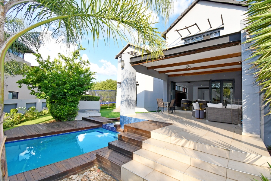 4 Bedroom Property for Sale in Copperleaf Estate Gauteng