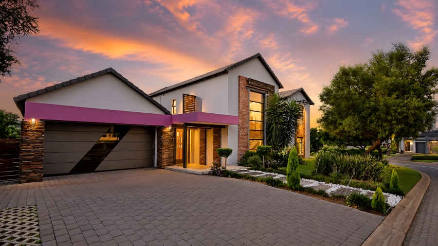 4 Bedroom Property for Sale in Copperleaf Estate Gauteng
