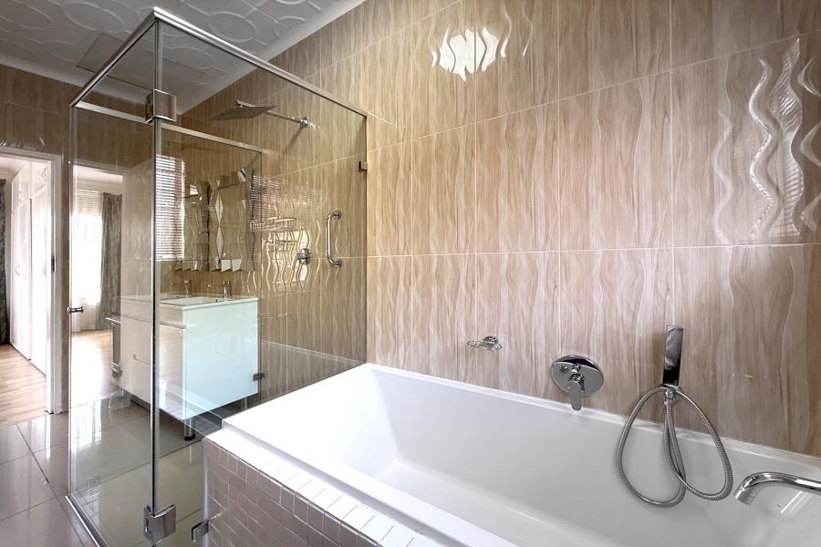 3 Bedroom Property for Sale in River Club Gauteng