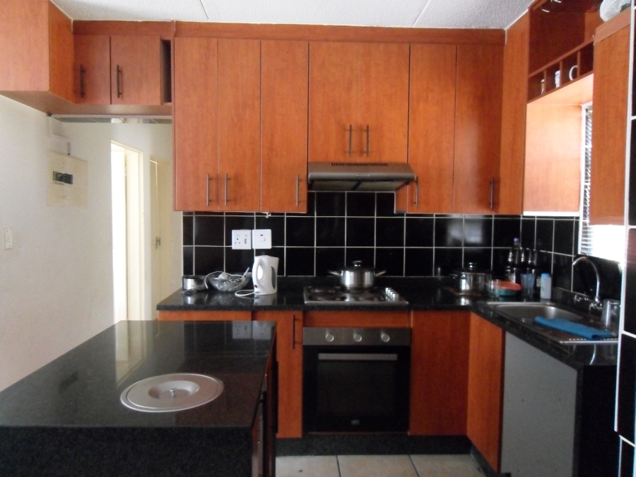 3 Bedroom Property for Sale in Kew Gauteng