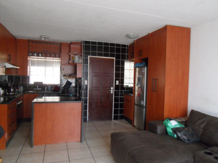 3 Bedroom Property for Sale in Kew Gauteng