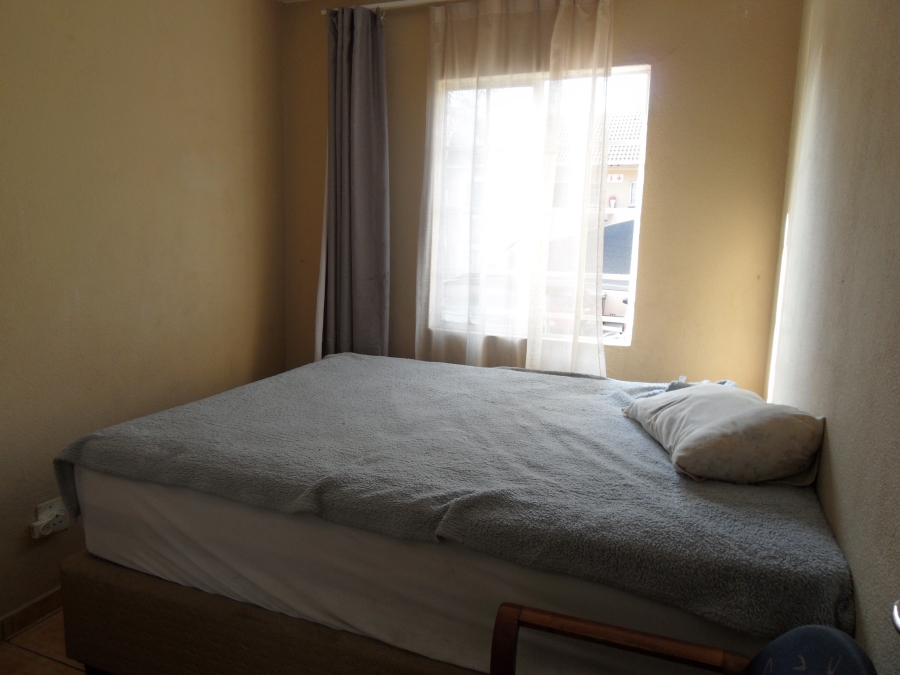 3 Bedroom Property for Sale in Kew Gauteng