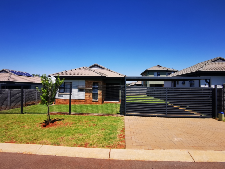 3 Bedroom Property for Sale in Lotus Gardens Gauteng