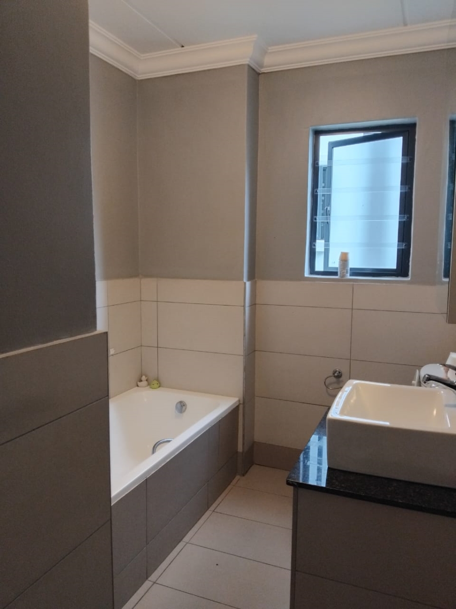 3 Bedroom Property for Sale in Fourways Gauteng