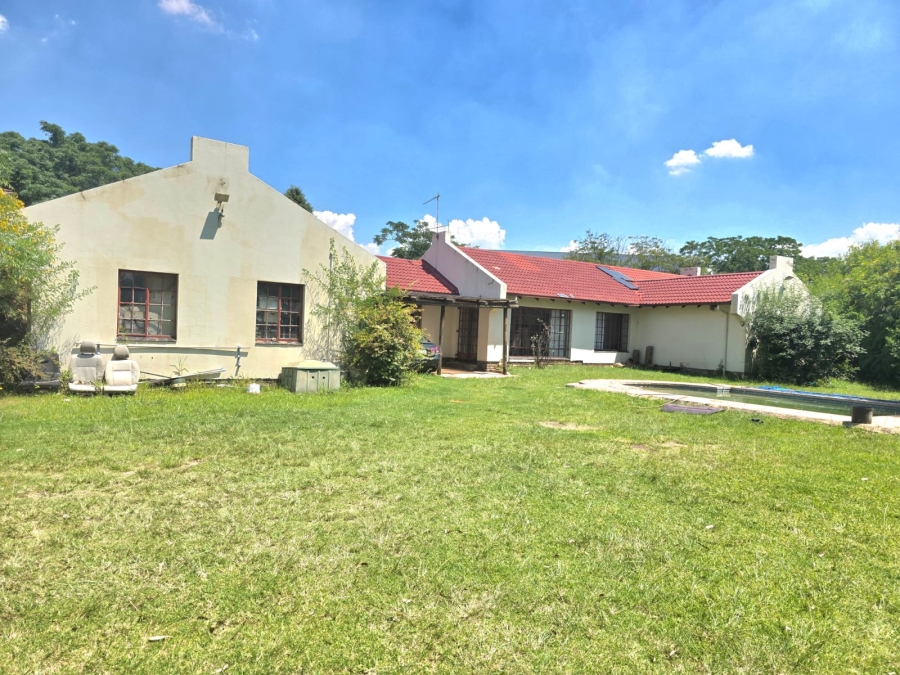 4 Bedroom Property for Sale in Glen Austin Gauteng