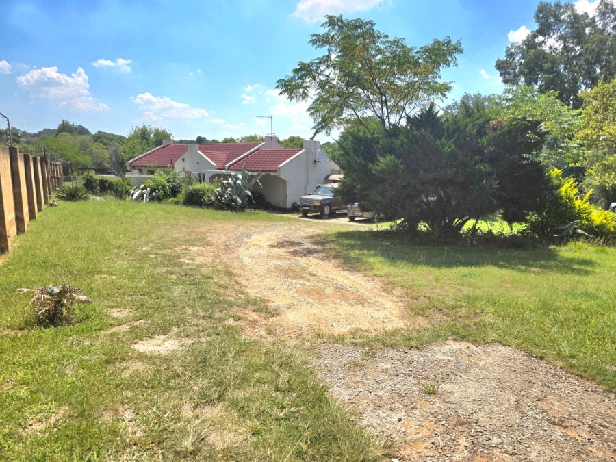 4 Bedroom Property for Sale in Glen Austin Gauteng