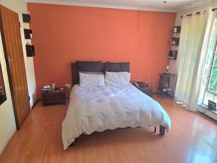 4 Bedroom Property for Sale in Glen Austin Gauteng