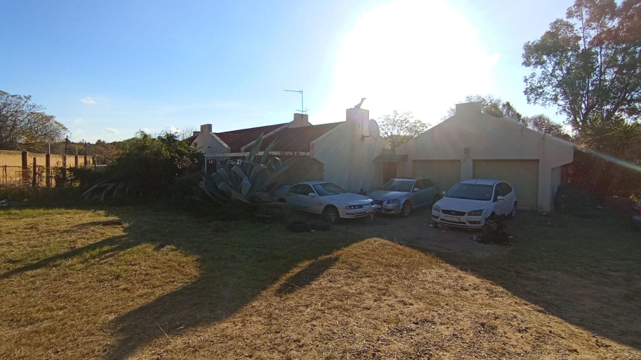 4 Bedroom Property for Sale in Glen Austin Gauteng