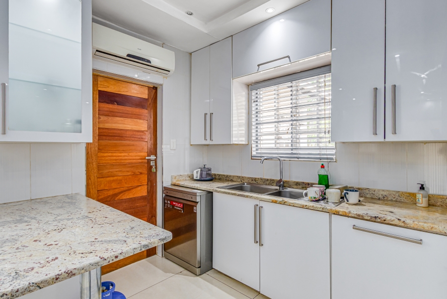 To Let 4 Bedroom Property for Rent in Kelvin Gauteng