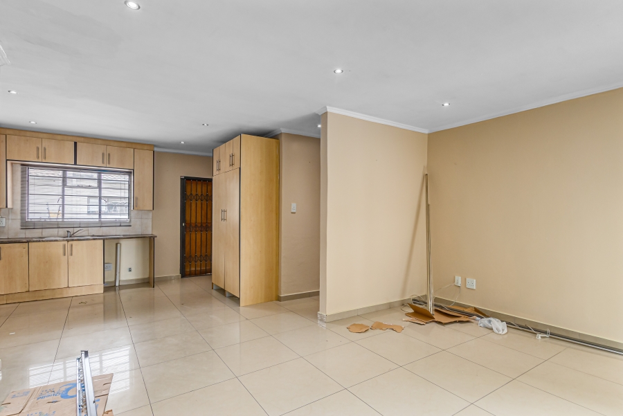 To Let 4 Bedroom Property for Rent in Kelvin Gauteng