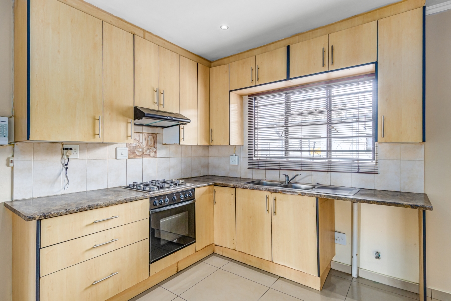 To Let 4 Bedroom Property for Rent in Kelvin Gauteng