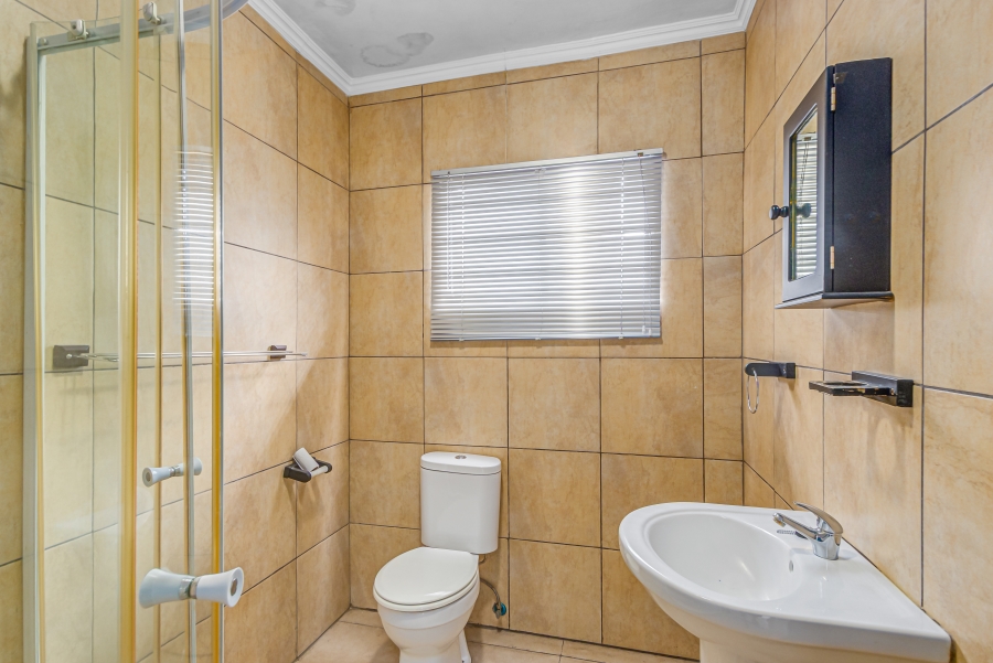 To Let 4 Bedroom Property for Rent in Kelvin Gauteng